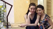 Hồ Ngọc Hà và mẹ - bà Ngọc Hương.