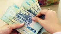Cách ly ở nhà, nhờ đâu vợ chồng trẻ gửi tiết kiệm 25 triệu đồng/tháng?