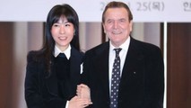 Ông Gerhard Schroeder và bà Kim So-yeon