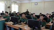Học ngoại ngữ tại Học viện Hậu cần.