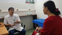 Bác sĩ Nguyễn Tá Dũng tư vấn cho bệnh nhân tại Trung tâm BSGĐ Hà Nội.