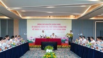 Thủ tướng Nguyễn Xuân Phúc làm việc với lãnh đạo tỉnh Quảng Ninh.