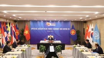 Thủ tướng Nguyễn Xuân Phúc chủ trì Hội nghị Cấp cao đặc biệt ASEAN. (Ảnh: VGP)