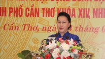 Chủ tịch Quốc hội Nguyễn Thị Kim Ngân phát biểu tại buổi họp mặt.