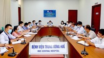 Lãnh đạo bệnh viện Trung ương Huế họp bàn xây dựng, thiết lập hoạt động Trung tâm hồi sức COVID-19 Trung ương Huế tại TP.Hồ Chí Minh