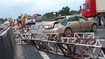 Hiện trường vụ tai nạn khi lực lượng chức năng đến xử lý.