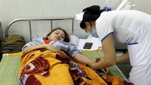 Cô giáo Nguyễn Thị Xuân Mai đang điều trị tại Bệnh viện
