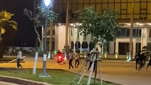 Hàng chục thanh niên hỗn chiến trên đường phố Đà Nẵng.