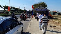 Các chốt kiểm soát dịch đo thân nhiệt, khai báo y tế người đi về Đà Nẵng và Quảng Nam.