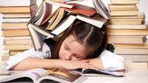 Phụ huynh đừng bắt trẻ “gánh ước mơ” của cha mẹ. Ảnh: Internet