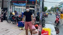 Hơn 1.000 người trong giới làm phim gặp khó, đạo diễn Nguyễn Quang Dũng kêu gọi giúp đỡ; Hỗ trợ 20 tấn gạo mùa dịch, Thuỷ Tiên vẫn bị phản hồi tiêu cực...