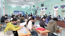 Người lao động bị mất việc hoặc bị giảm giờ làm việc do ảnh hưởng từ đại dịch COVID-19 có thể đăng ký để được học nghề miễn phí (ảnh minh họa)