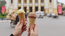 Kem Tràng Tiền 60 tuổi vẫn "lột xác" ngoạn mục