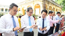 Hà Nội lắp đặt điểm quét mã QR để quảng bá du lịch