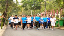 Ban giám đốc Công an tỉnh hưởng ứng Giải chạy vũ trang - việt dã và bóng bàn.