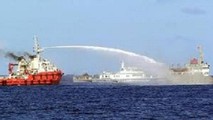 Trung Quốc vẫn hung hăng ngăn cản, vây ép tàu cá Việt Nam ngay ở cách giàn khoan 30-35 hải lý.