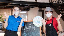 Xuân Bắc, Huyền My đồng hành cùng chương trình thiện nguyện mùa dịch.