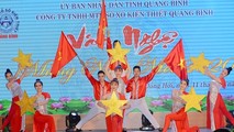 Văn nghệ chào mừng hội nghị.