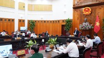 Thường trực Chính phủ họp để đưa ra các quyết sách để đối phó dịch COVID-19. Ảnh: VGP