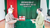 Bầu cử trưởng thôn ở thôn Tư Một, xã Quý Sơn, huyện Lục Ngạn.