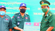 BĐBP An Giang hỗ trợ lực lượng bảo vệ biên giới Campuchia phòng, chống dịch Covid-19