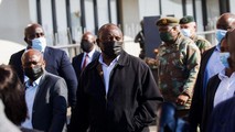 Tổng thống Nam Phi Cyril Ramaphosa khẳng định "không cho phéo tình trạng hỗn loạn và vô chính phủ diễn ra" tại Nam Phi (Ảnh: Reuters)