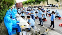 Người lao động tại các doanh nghiệp, cơ sở sản xuất trên địa bàn tỉnh bắt buộc phải khai báo y tế. (Ảnh: CDC Hà Nam)