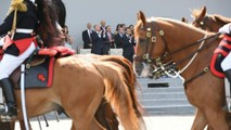 Ông Trump dự diễu binh tại Pháp năm 2017.