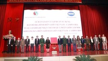 Các đại biểu tham dự lễ bàn giao.
