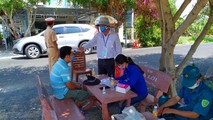 Chốt kiểm soát dịch bệnh trên đường Xuyên Á, xã Biển Bạch, huyện Thới Bình, tỉnh Cà Mau.
