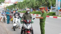 Siết chặt kiểm soát “vòng trong” để thực hiện nghiêm Chỉ thị 16