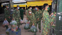 Sát cánh cùng nhân dân trên tuyến đầu chống dịch