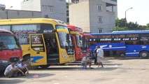 Nhiều xe khách tuyến cố định nghỉ hẳn vì mỗi ngày chạy 1 chuyến không đem lại hiệu quả.