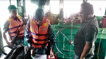 Kiểm tra hàng hóa trên tàu vi phạm