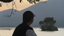 Chiều buông trên hồ Đa Mi