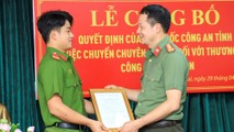 Chuyển chuyên nghiệp đối với chiến sĩ công an Phan Đức Mạnh bị thương khi làm nhiệm vụ