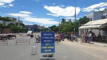 Chốt kiểm soát y tế ở cửa ngõ ra vào TP Hội An.
