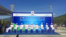 Đại diện các đơn vị bấm nút triển khai thi công Cảng nhập than và đê chắn sóng Dự án cơ sở hạ tầng Trung tâm nhiệt điện Quảng Trạch (Quảng Bình)