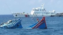 Tìm kiếm 2 thuyền viên mất tích sau khi tàu bị đâm chìm