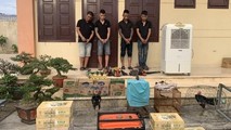 Nhóm 4 'đạo chích' bị bắt trong chuyên án 016T và tang vật các vụ trộm.