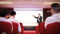 Ông Nguyễn Văn Hưng,Chủ tịch ADO GROUP trực tiếp chia sẻ với các nhà đầu tư