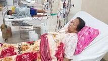 Bà Nguyễn Thị Móc (52 tuổi, trú khu phố Triều Sơn Đông, phường Sơn Đài, thị xã Sông Cầu, tỉnh Phú Yên) bị bệnh thận, vừa bị bệnh tim.