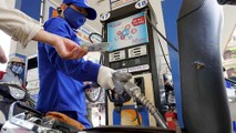 Giá xăng có thể tăng ở mức 1.000-1.200 đồng/lít vào kỳ điều chỉnh ngày mai.