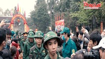 Thanh niên quận Đống Đa lên đường nhập ngũ