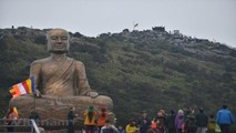 Tượng Phật hoàng Trần Nhân Tông tại non thiêng Yên Tử