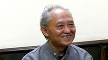 Nhà văn Phạm Việt Long