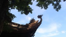 Mái vẩy đại điện Lam Kinh.