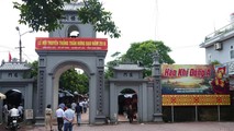 Cổng vào di tích đền Bảo Lộc.