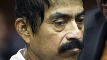 Bộ mặt kẻ thủ ác - chính là người anh họ Conrado Juarez.