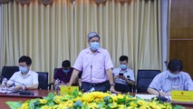 Thứ trưởng Bộ Y tế Nguyễn Trường Sơn phát biểu tại buổi làm việc